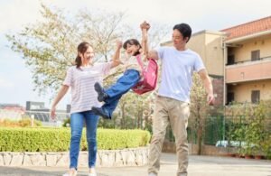 How Savoring the Moment Enhances Relationships